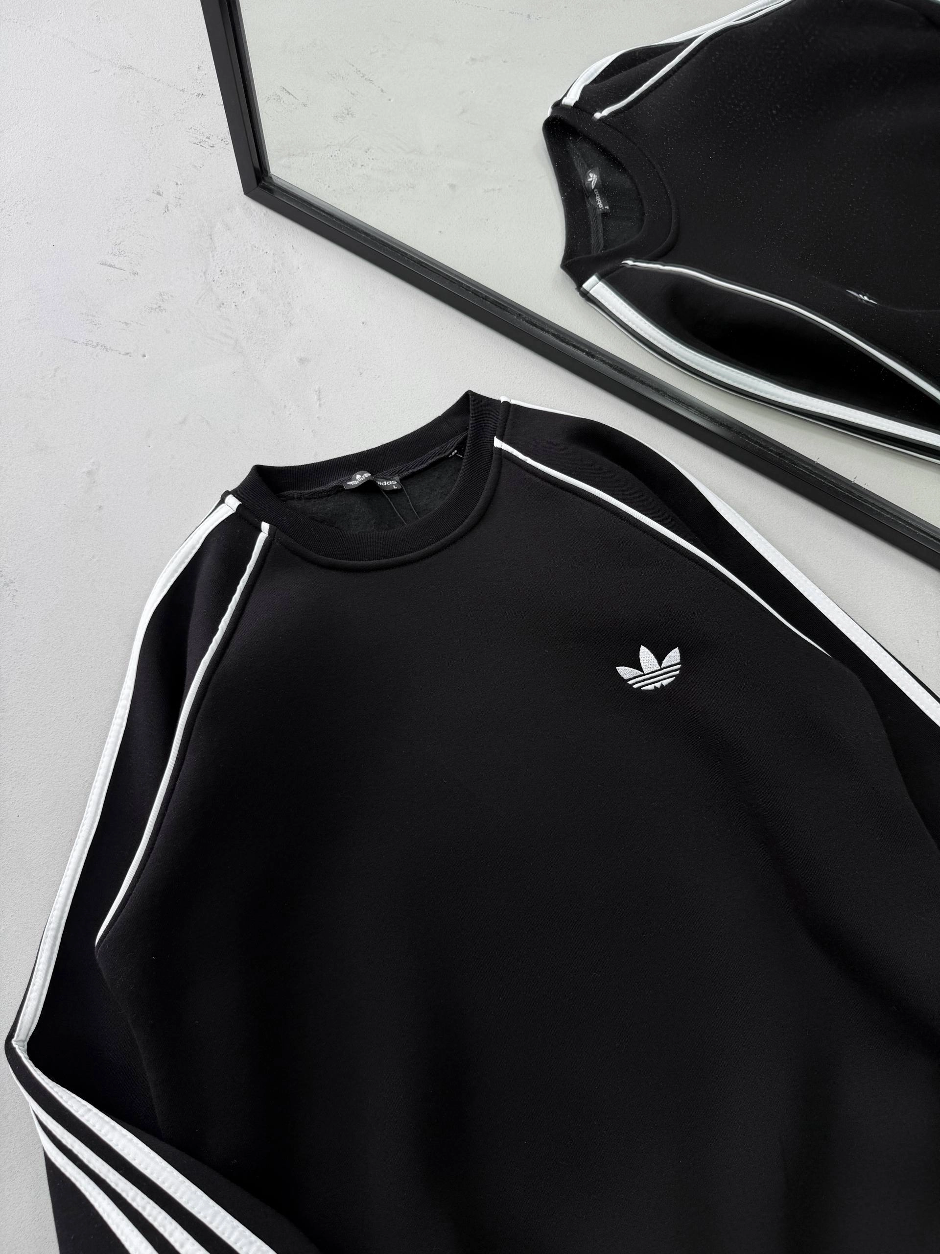 SİYAH - ADİDAS MARKA - SWEATSHIRT