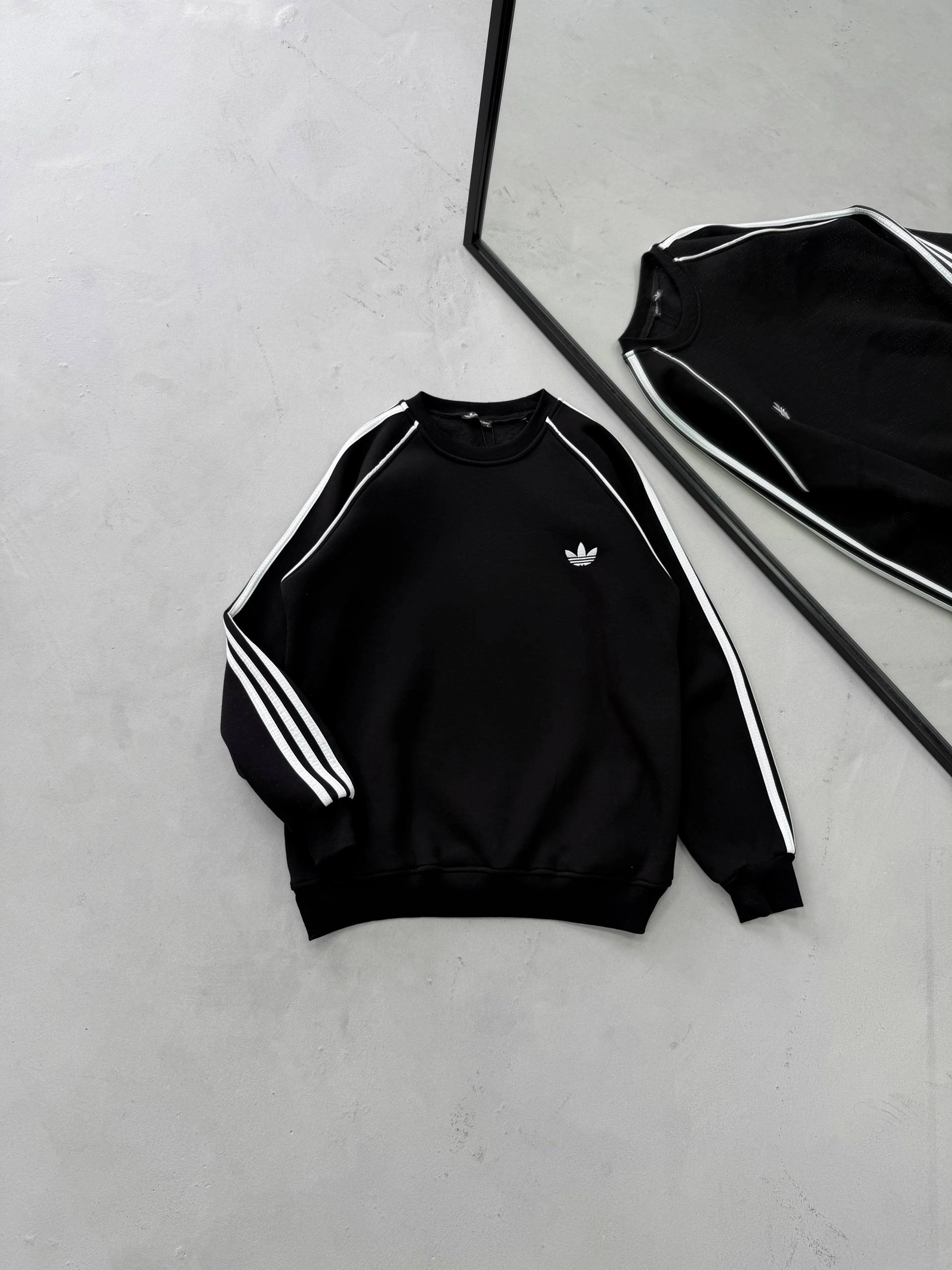 SİYAH - ADİDAS MARKA - SWEATSHIRT